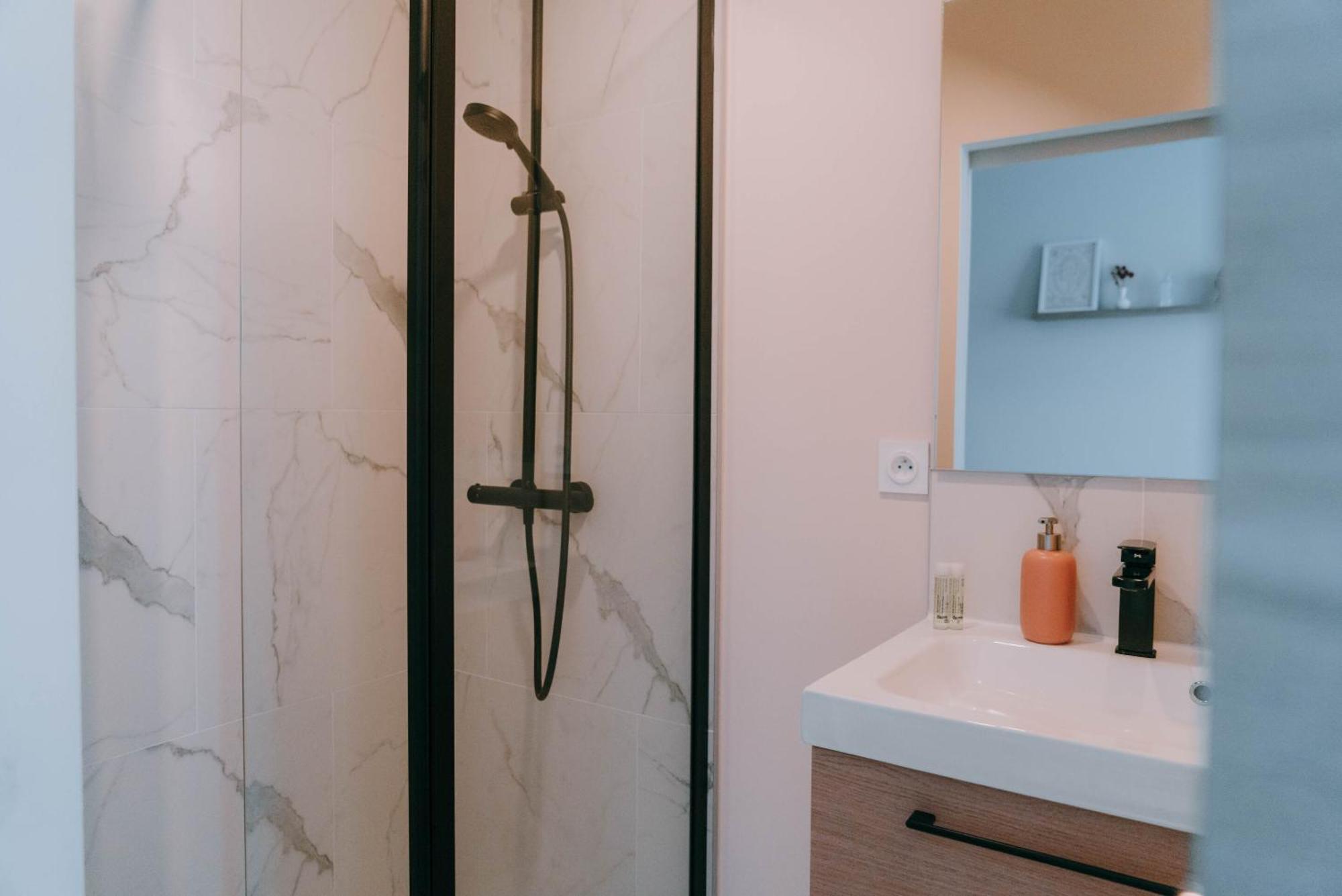 Apparts' Rennes Bnb Solferino -Centre Gare Room photo